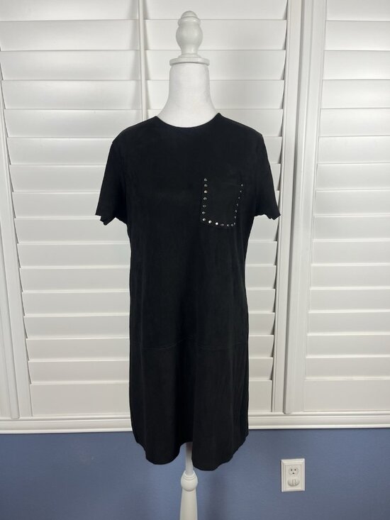 Olivaceous Dresses & Skirts - Olivaceous Black Faux Suede Shift Women’s Dress Studded Pocket Size M